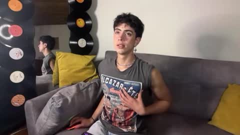 Snapshot of stolas_ying chatting on 02/17/26, 12:29 Stolas online show from 02/17/26, 12:29