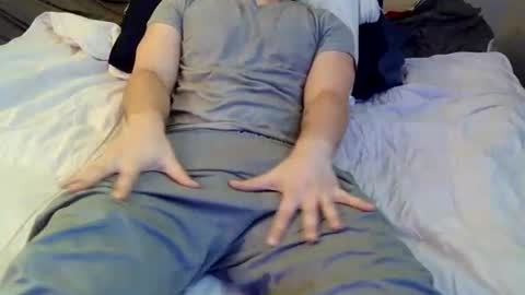 Snapshot of stonedandlovingit chatting on 02/24/25, 04:04 stonedandlovingit online show from 02/24/25, 04:04