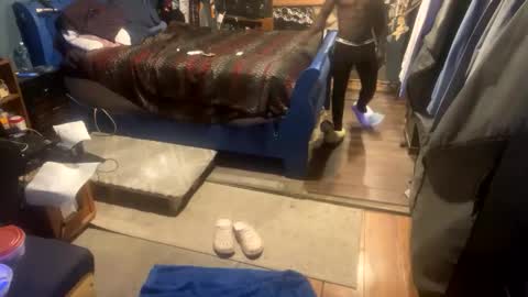 Snapshot of stonedbj chatting on 11/23/25, 02:11 StonedBJ online show from 11/23/25, 02:11