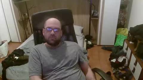 Snapshot of stonedd123 chatting on 02/09/26, 02:21 fabio online show from 02/09/26, 02:21