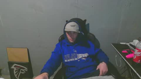 stonedpanda77 online show from 12/15/24, 05:34