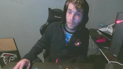 stonedpanda77 online show from 01/01/25, 06:26