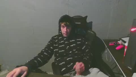 stonedpanda77 online show from 01/22/25, 07:24