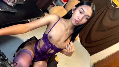 Snapshot of stonehard_sophia chatting on 04/02/26, 08:50 Cute Sophia online show from 04/02/26, 08:50