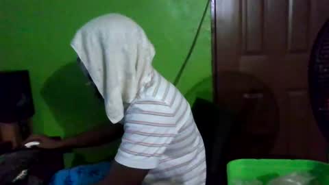 Snapshot of stonehardbbcdick2 chatting on 02/06/25, 12:43 stonehardbbcdick2 online show from 02/06/25, 12:43