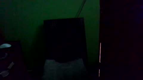 Snapshot of stonehardbbcdick2 chatting on 02/08/25, 02:05 stonehardbbcdick2 online show from 02/08/25, 02:05