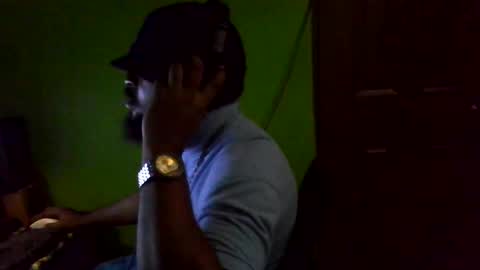 Snapshot of stonehardbbcdick2 chatting on 02/11/25, 03:29 stonehardbbcdick2 online show from 02/11/25, 03:29