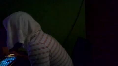 Snapshot of stonehardbbcdick2 chatting on 03/12/25, 05:17 stonehardbbcdick2 online show from 03/12/25, 05:17