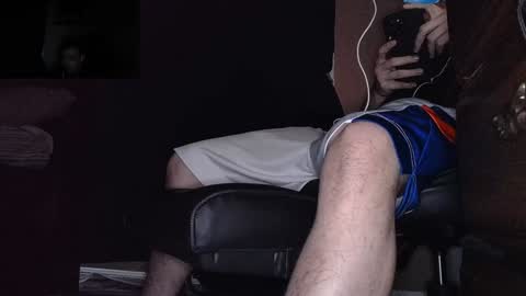 Snapshot of stoner394 chatting on 12/18/24, 12:10 stoner394 online show from 12/18/24, 12:10