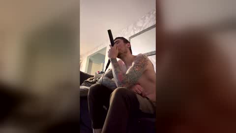 Snapshot of stonercum420798208 chatting on 04/06/26, 05:41 stonercum420798208 online show from 04/06/26, 05:41