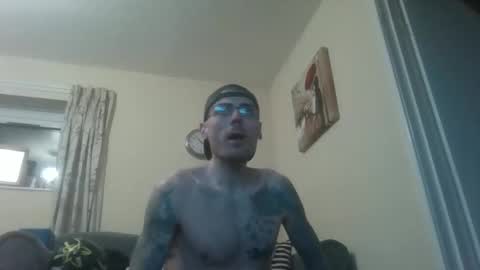 Snapshot of stonercum420798208 chatting on 05/06/26, 11:43 stonercum420798208 online show from 05/06/26, 11:43