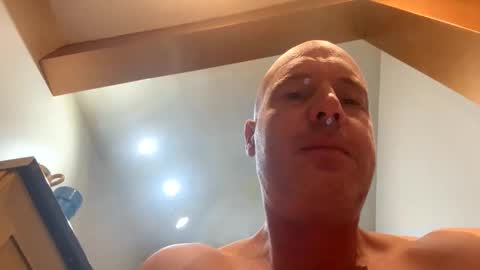 Stoodley22 online show from 10/15/25, 04:56