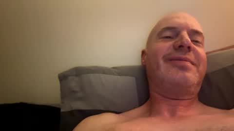 Stoodley22 online show from 03/26/26, 09:09