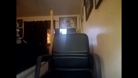 Snapshot of stoppageflo45662 chatting on 09/27/25, 01:21 stoppageflo45662 online show from 09/27/25, 01:21