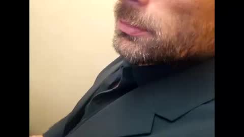 Snapshot of stopshottttt chatting on 10/20/25, 01:55 stopshottttt online show from 10/20/25, 01:55