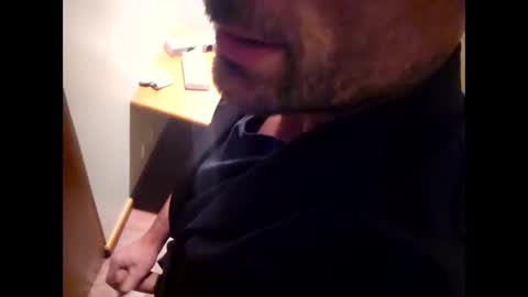 Snapshot of stopshottttt chatting on 11/05/25, 06:30 stopshottttt online show from 11/05/25, 06:30