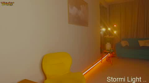 Snapshot of stormi_light chatting on 05/28/26, 07:33 Stormi online show from 05/28/26, 07:33