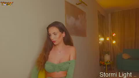 Snapshot of stormi_light chatting on 06/18/26, 07:51 Stormi online show from 06/18/26, 07:51