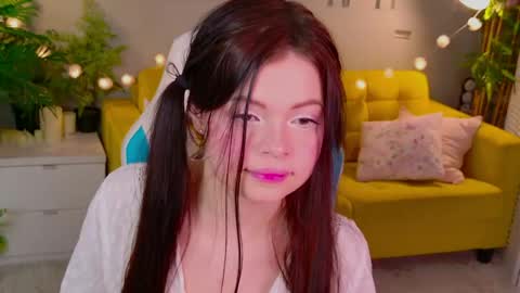 Leila online show from 05/15/26, 06:42