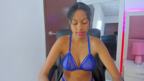 Sweety Stormi  online show from 01/14/25, 01:28