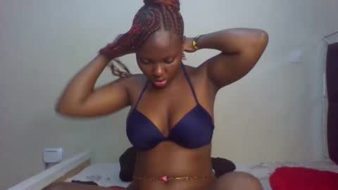 Snapshot of stormiiyy chatting on 11/19/25, 11:54 stormiiyy online show from 11/19/25, 11:54