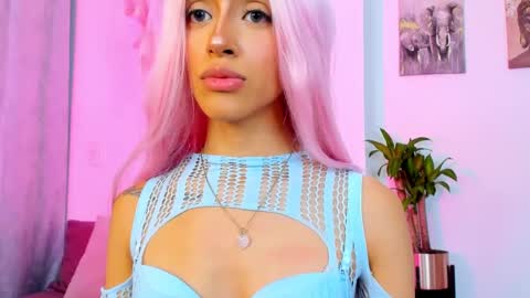 Snapshot of stormirusso chatting on 01/22/25, 05:26 Mar online show from 01/22/25, 05:26