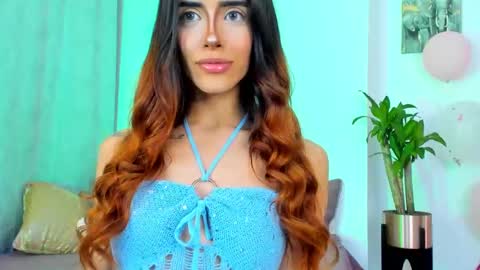 Snapshot of stormirusso chatting on 02/07/25, 05:20 Mar online show from 02/07/25, 05:20