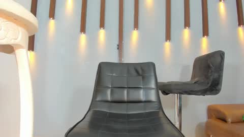 stormluna_22 online show from 11/24/25, 01:38