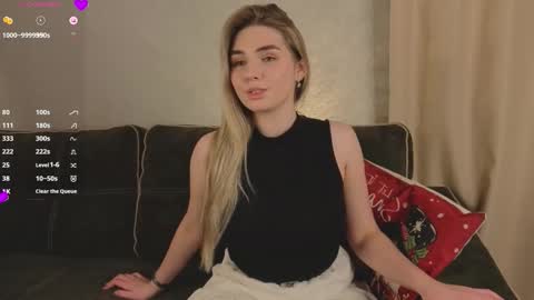 Luna online show from 01/14/26, 05:18