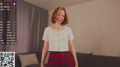 Luna online show from 04/02/26, 12:47