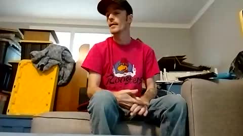 Snapshot of str33twyz3 chatting on 10/22/25, 03:01 Streetwyze online show from 10/22/25, 03:01