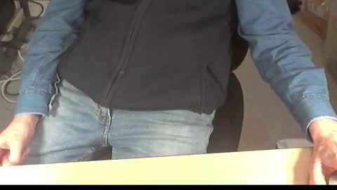 Dave online show from 12/03/25, 07:45