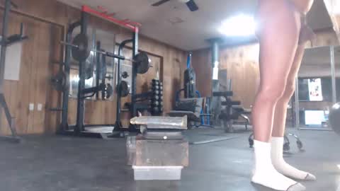 Snapshot of str8pumpnhump chatting on 11/20/25, 01:28 n8vpumpnhump online show from 11/20/25, 01:28