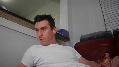 Snapshot of str8stuntcox chatting on 04/07/26, 04:46 Str8StuntCox online show from 04/07/26, 04:46