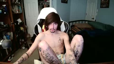 str8whiteboy21 online show from 12/03/24, 08:05