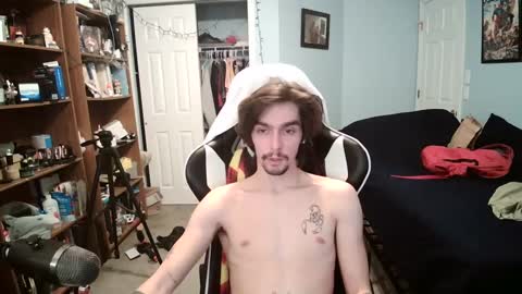 str8whiteboy21 online show from 12/03/24, 09:12