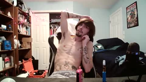 str8whiteboy21 online show from 12/18/24, 01:59