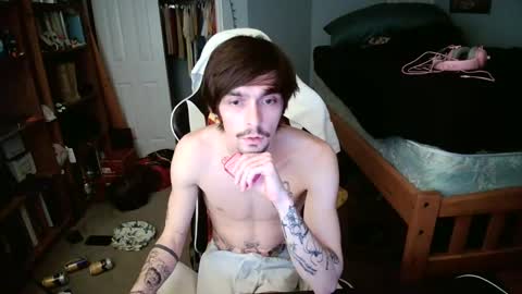 str8whiteboy21 online show from 01/20/25, 06:42