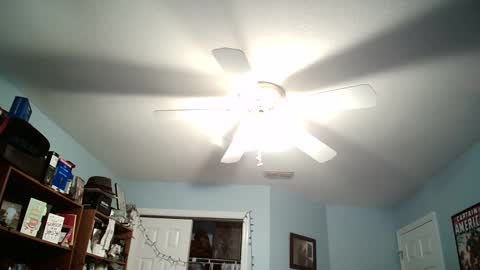 str8whiteboy21 online show from 02/13/25, 09:38