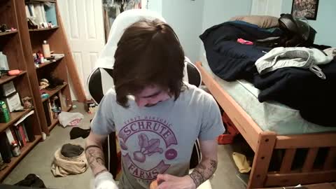 str8whiteboy21 online show from 03/03/25, 04:25