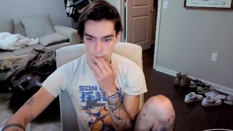 Snapshot of str8whiteboy21 chatting on 06/12/26, 12:15 str8whiteboy21 online show from 06/12/26, 12:15