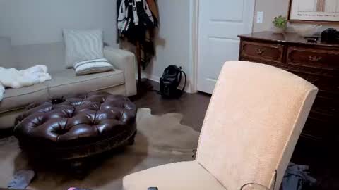 Snapshot of str8whiteboy21 chatting on 06/24/26, 02:10 str8whiteboy21 online show from 06/24/26, 02:10