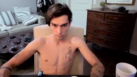 Snapshot of str8whiteboy21 chatting on 06/24/26, 02:16 str8whiteboy21 online show from 06/24/26, 02:16