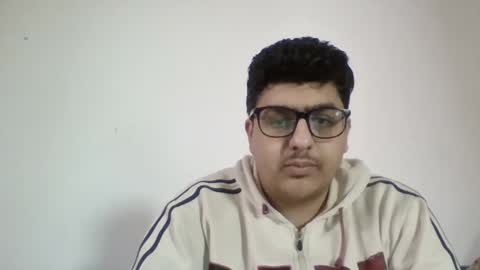 straight22222 online show from 02/03/25, 08:02