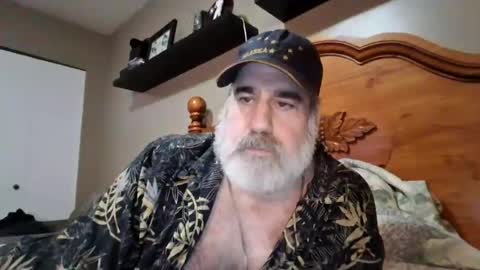 Straightbear4you online show from 07/16/26, 07:47