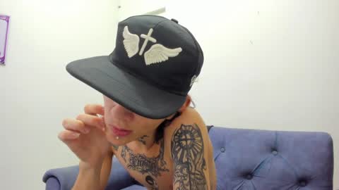 Snapshot of straightboy_nick chatting on 04/04/26, 01:26 NICK online show from 04/04/26, 01:26