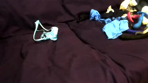 straightboytoy713851 online show from 10/26/25, 10:43