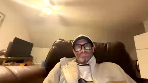 Snapshot of straightexhibitionistforcocks chatting on 10/10/25, 09:58 straightexhibitionistforcocks online show from 10/10/25, 09:58