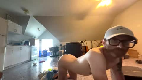 Snapshot of straightexhibitionistforcocks chatting on 10/16/25, 06:31 straightexhibitionistforcocks online show from 10/16/25, 06:31