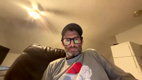 Snapshot of straightexhibitionistforcocks chatting on 10/27/25, 09:41 straightexhibitionistforcocks online show from 10/27/25, 09:41